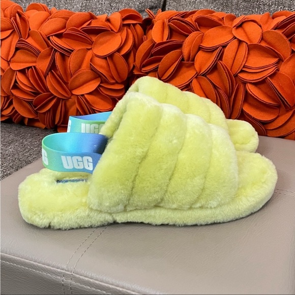 UGG Shoes - ❣️🆕UGG Fluff Yeah Citron/Yellow Slides❣️